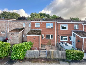 Click the photo for more details of Raven Walk, Hereford