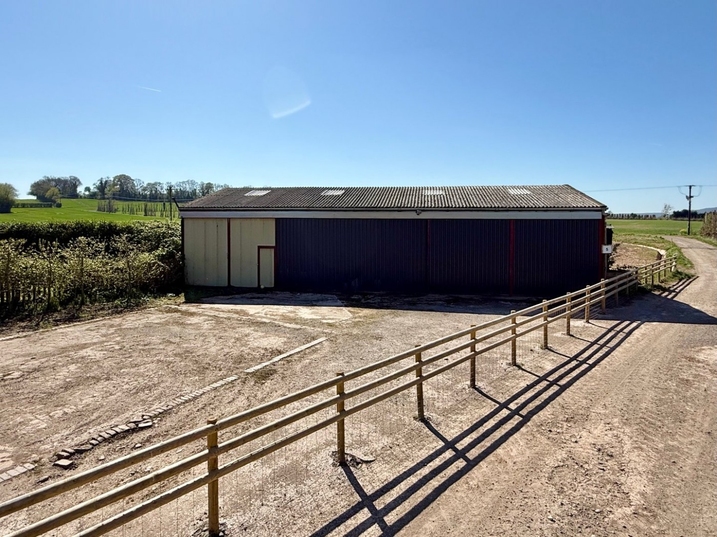 Images for Sutton St Nicholas, Hereford EAID:3282071433 BID:713703
