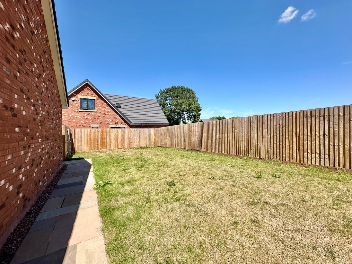 Images for Lugwardine, Hereford EAID:3282071433 BID:713703