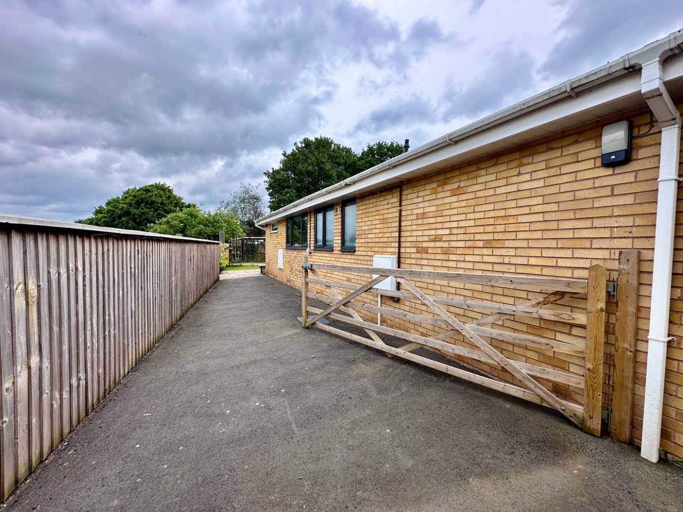 Images for Woodfield Road, Ledbury, Herefordshire EAID:3282071433 BID:713701