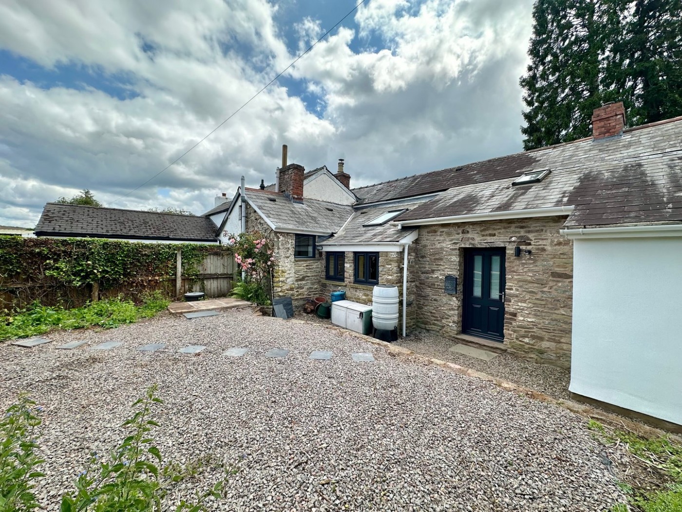 Images for Llangua, Abergavenny EAID:3282071433 BID:713703