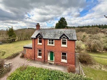 Click the photo for more details of Woolhope, Hereford