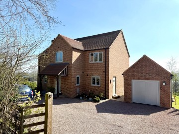 Click the photo for more details of Edwyn Ralph, Bromyard, Herefordshire