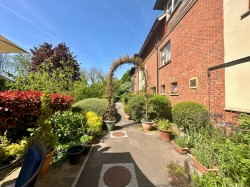 Images for Leadon Bank, Orchard Lane