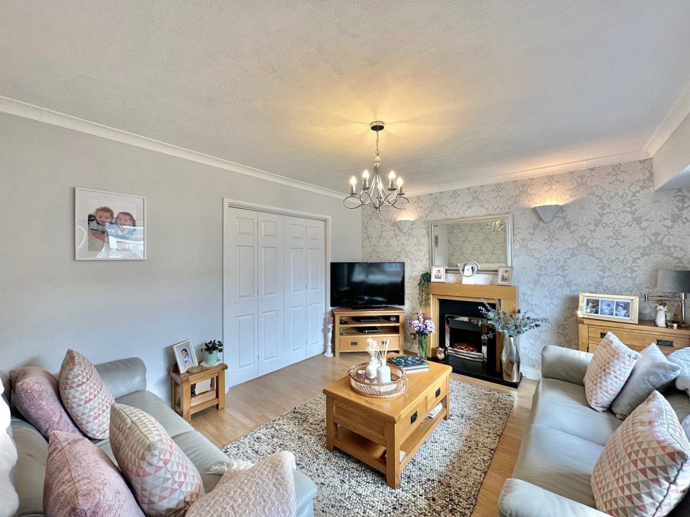Images for Sheridan Road, Hereford EAID:3282071433 BID:713703