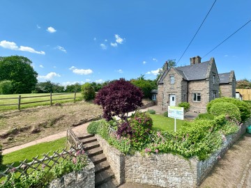 Click the photo for more details of Holmer, Hereford