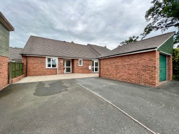 Click the photo for more details of Lugwardine, Hereford