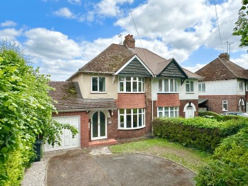 Click the photo for more details of Ross Road, Hereford