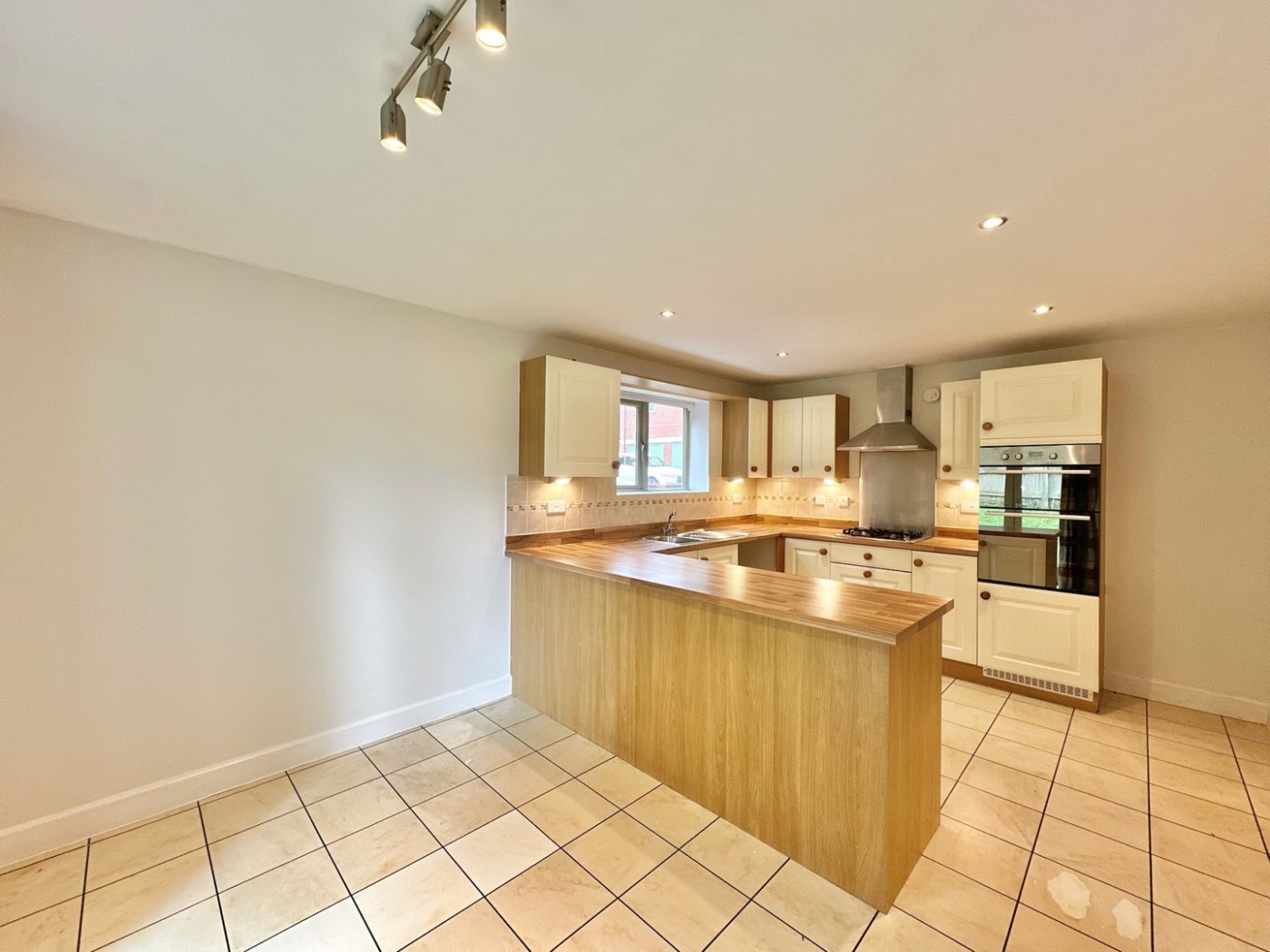 Images for Campbell Road, Hereford EAID:3282071433 BID:713703