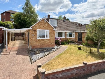 Click the photo for more details of Underhill Road, Hereford