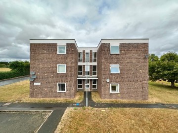Click the photo for more details of Crest Court, Hereford