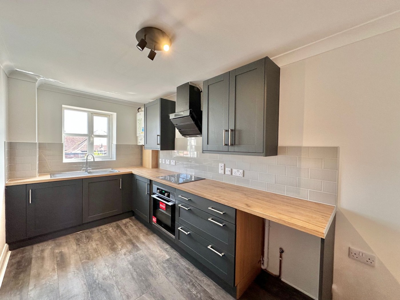 Images for Folly Lane, Hereford EAID:3282071433 BID:713703