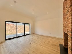 Images for Crowmoor Lane, Tillington, Hereford