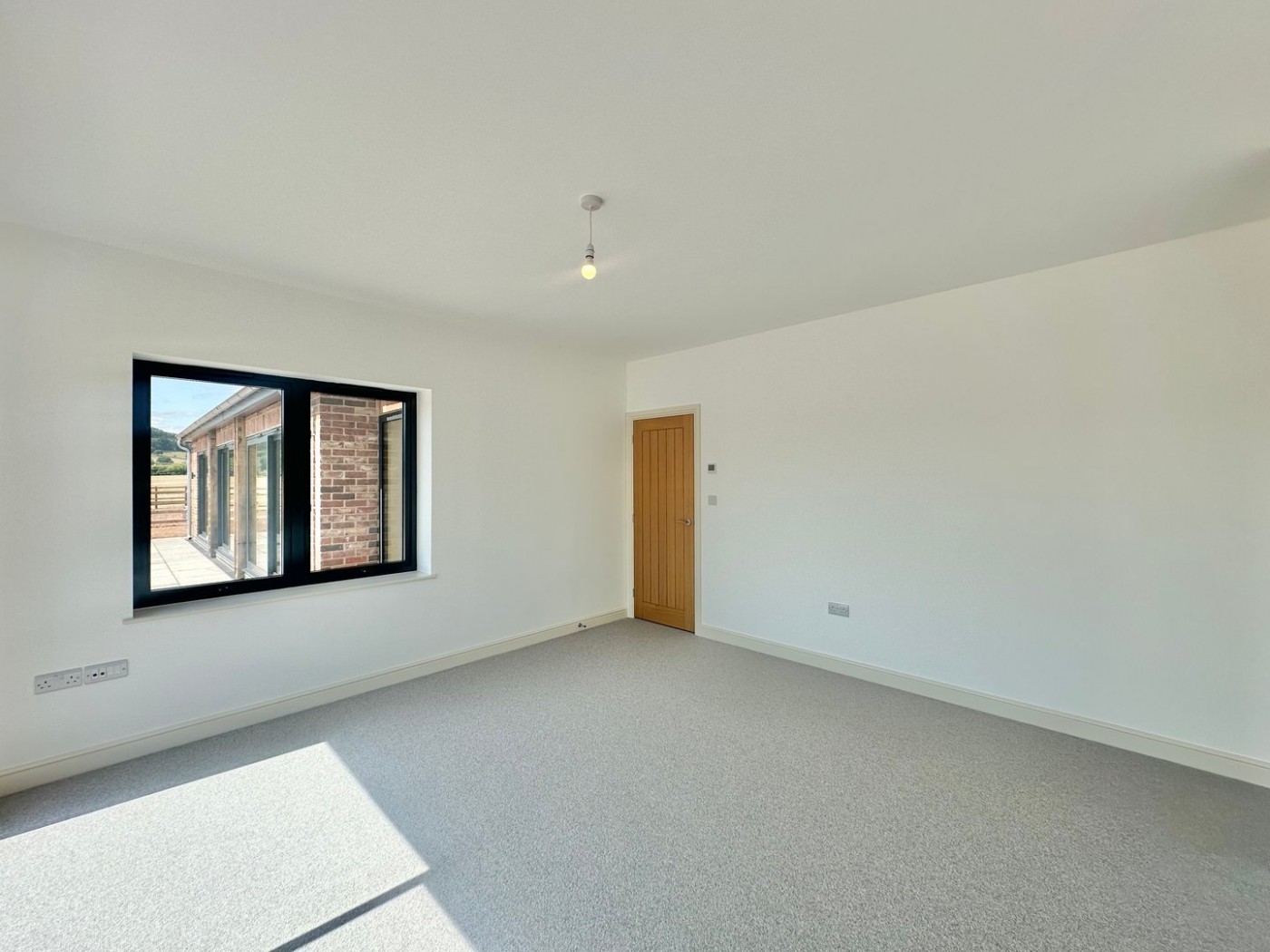 Images for Crowmoor Lane, Tillington, Hereford EAID:3282071433 BID:713703