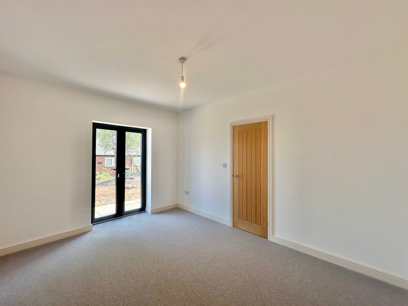 Images for Crowmoor Lane, Tillington EAID:3282071433 BID:713703