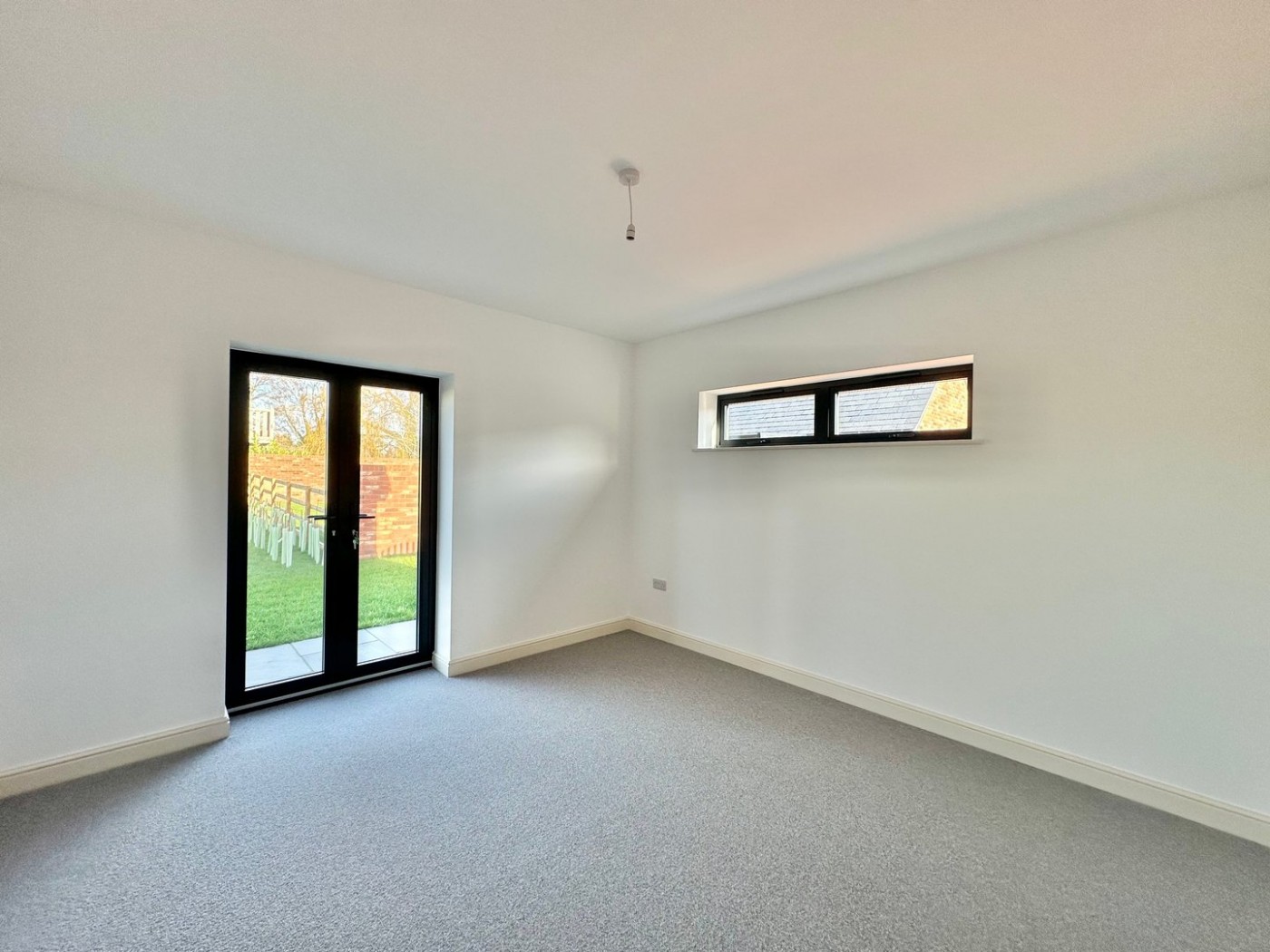 Images for Crowmoor Lane, Tillington EAID:3282071433 BID:713703