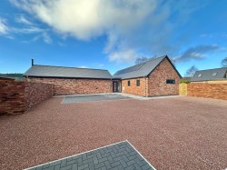 Images for Crowmoor Lane, Tillington