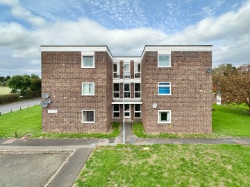 Click the photo for more details of Crest Court, Hereford