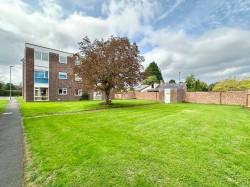 Images for Crest Court, Hereford