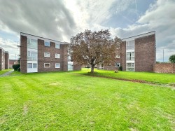 Images for Crest Court, Hereford