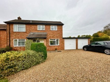 Click the photo for more details of Parkway, Ledbury, Herefordshire