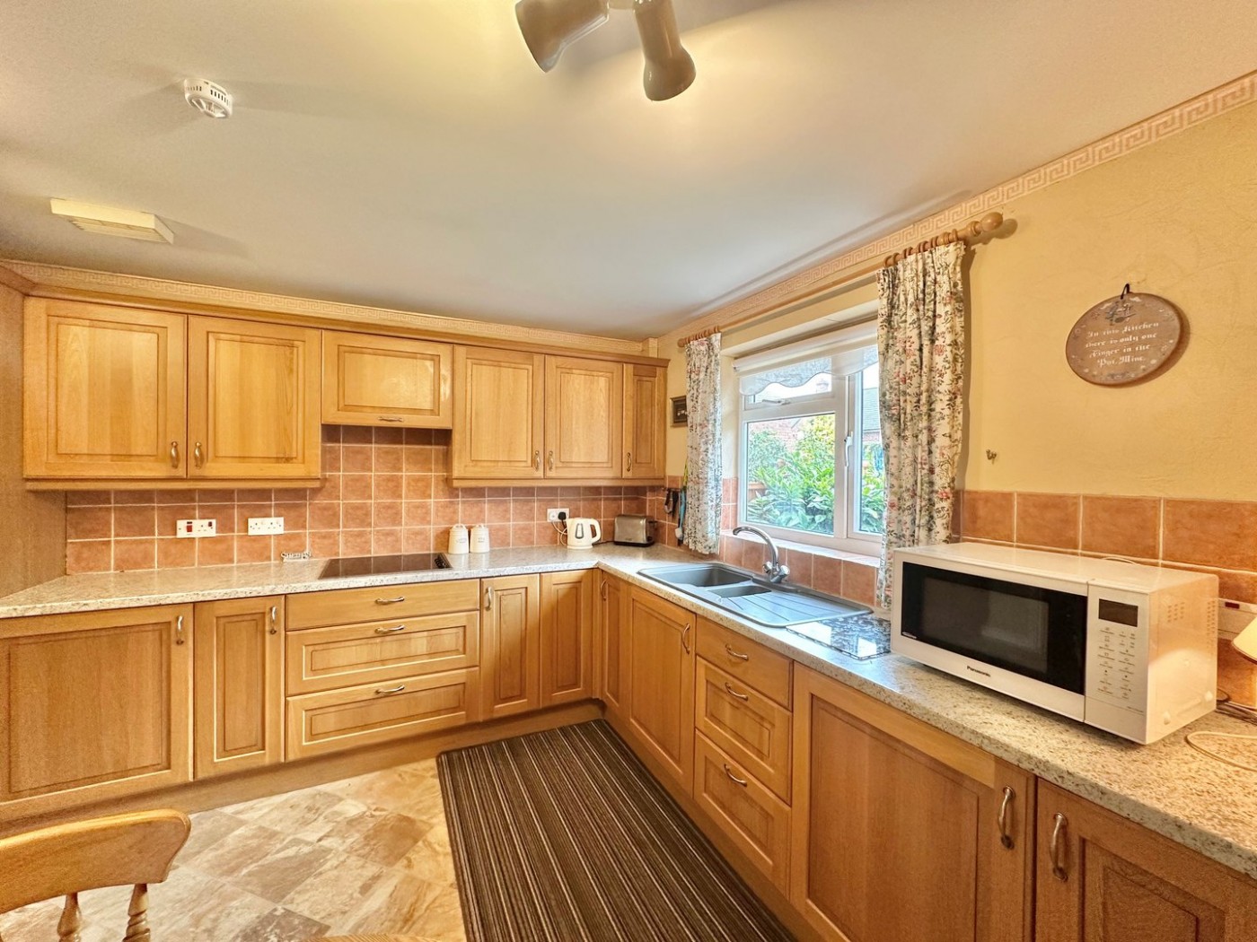 Images for Lugwardine, Hereford EAID:3282071433 BID:713703