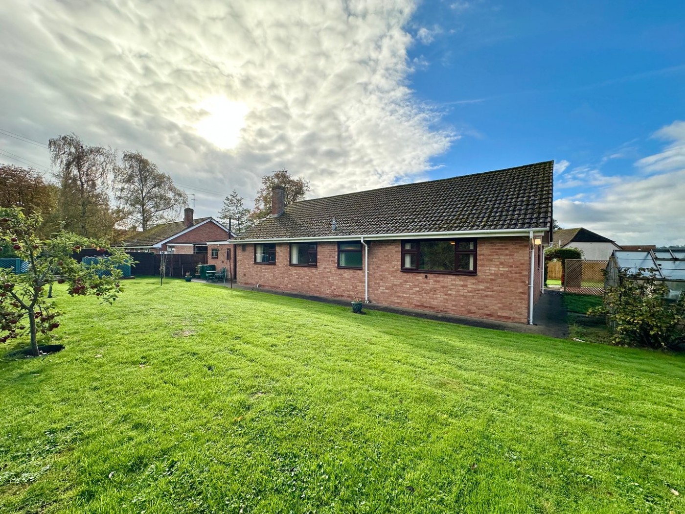 Images for Much Birch, Hereford EAID:3282071433 BID:713703