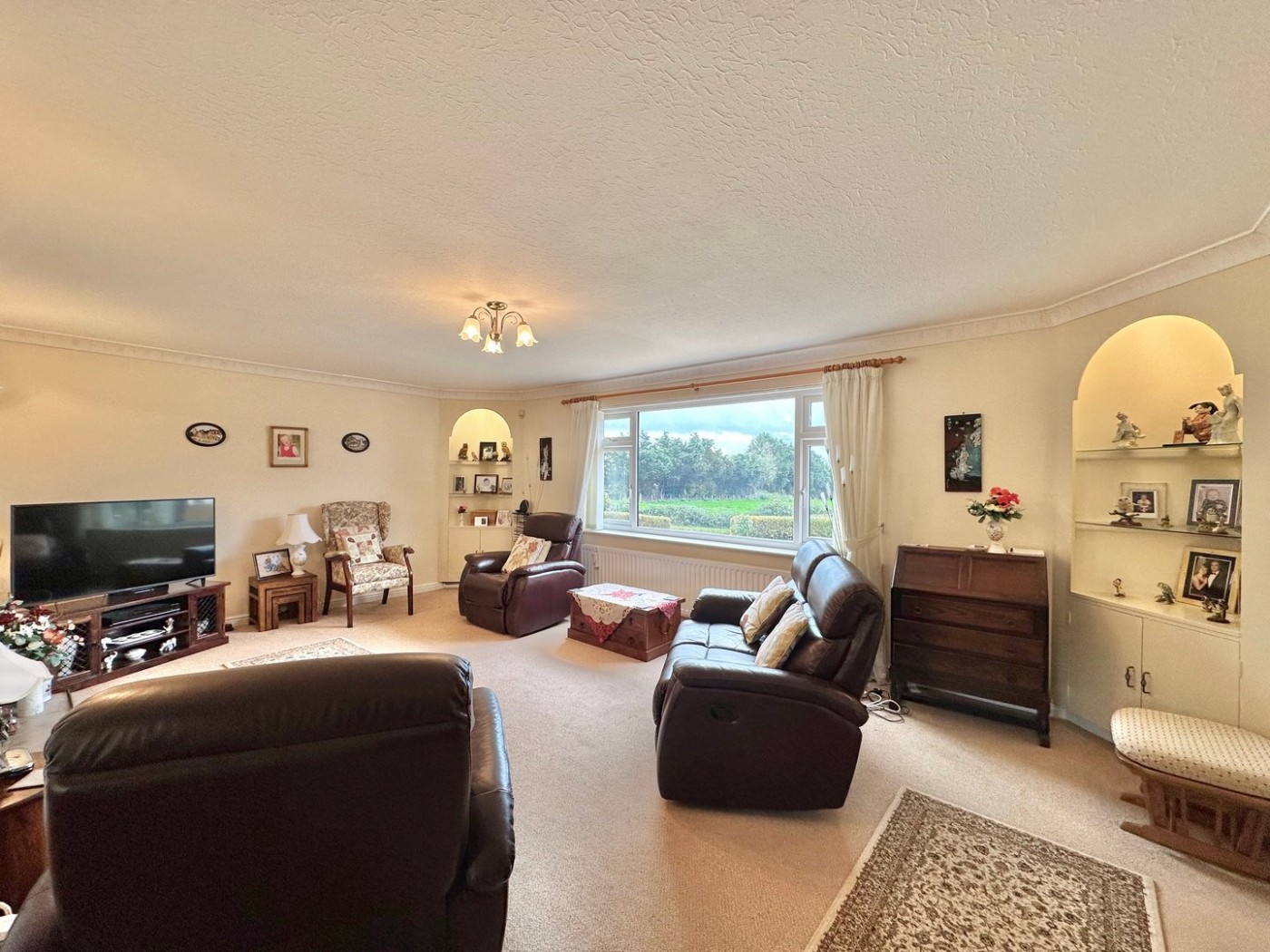 Images for Much Birch, Hereford EAID:3282071433 BID:713703