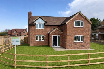 Click the photo for more details of Lower Eggleton, Herefordshire