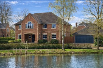 Click the photo for more details of Burghill, Hereford