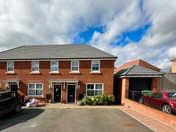 Click the photo for more details of Skyppe Road, Ledbury, Herefordshire