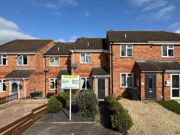 Click the photo for more details of Russet Close, Ledbury, Herefordshire