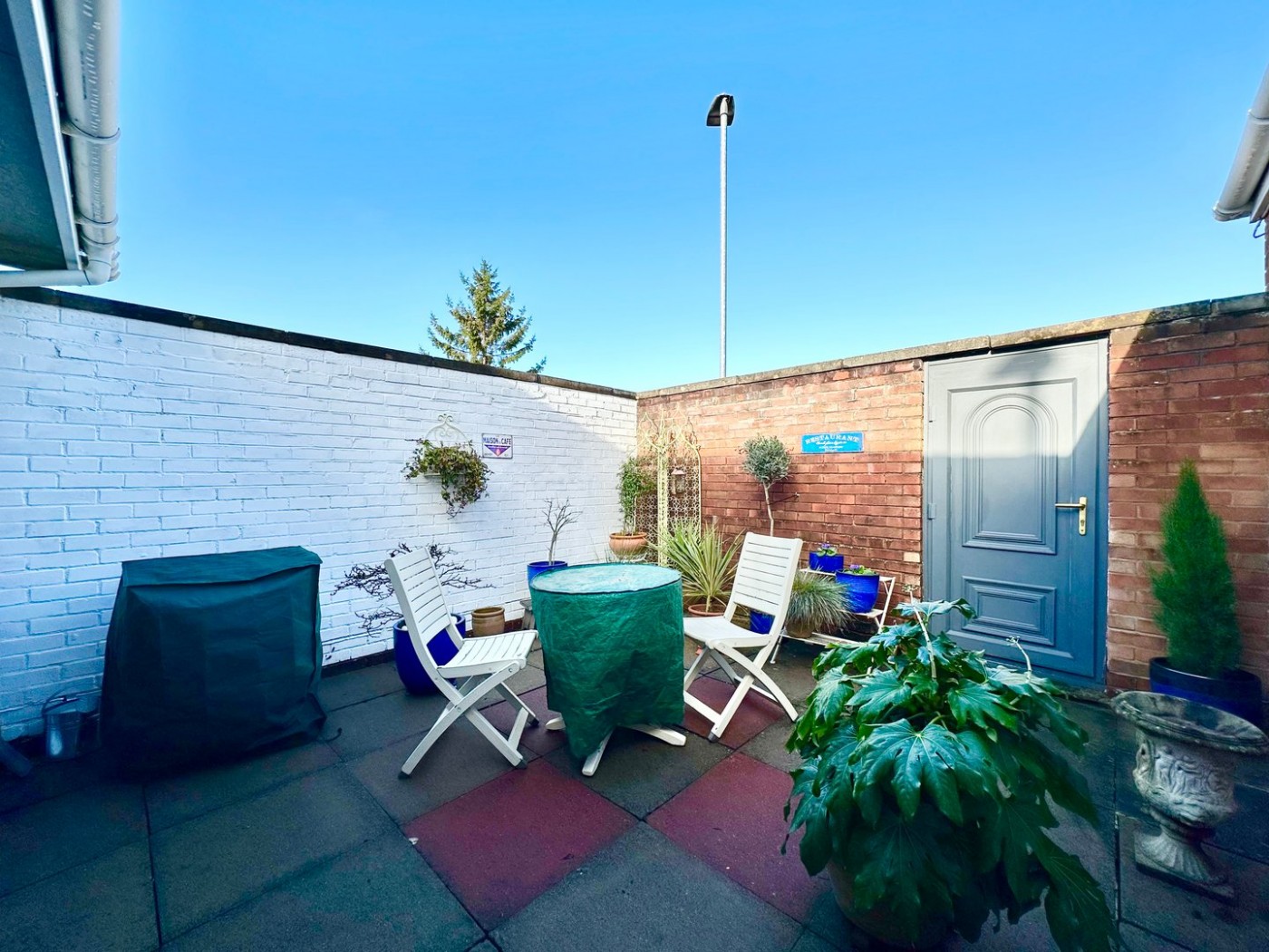 Images for Queens Court, Ledbury, Herefordshire EAID:3282071433 BID:713701