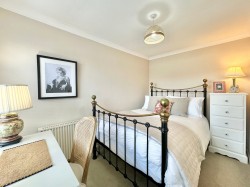 Images for Queens Court, Ledbury, Herefordshire