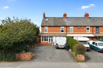 Click the photo for more details of Barton Road, Hereford