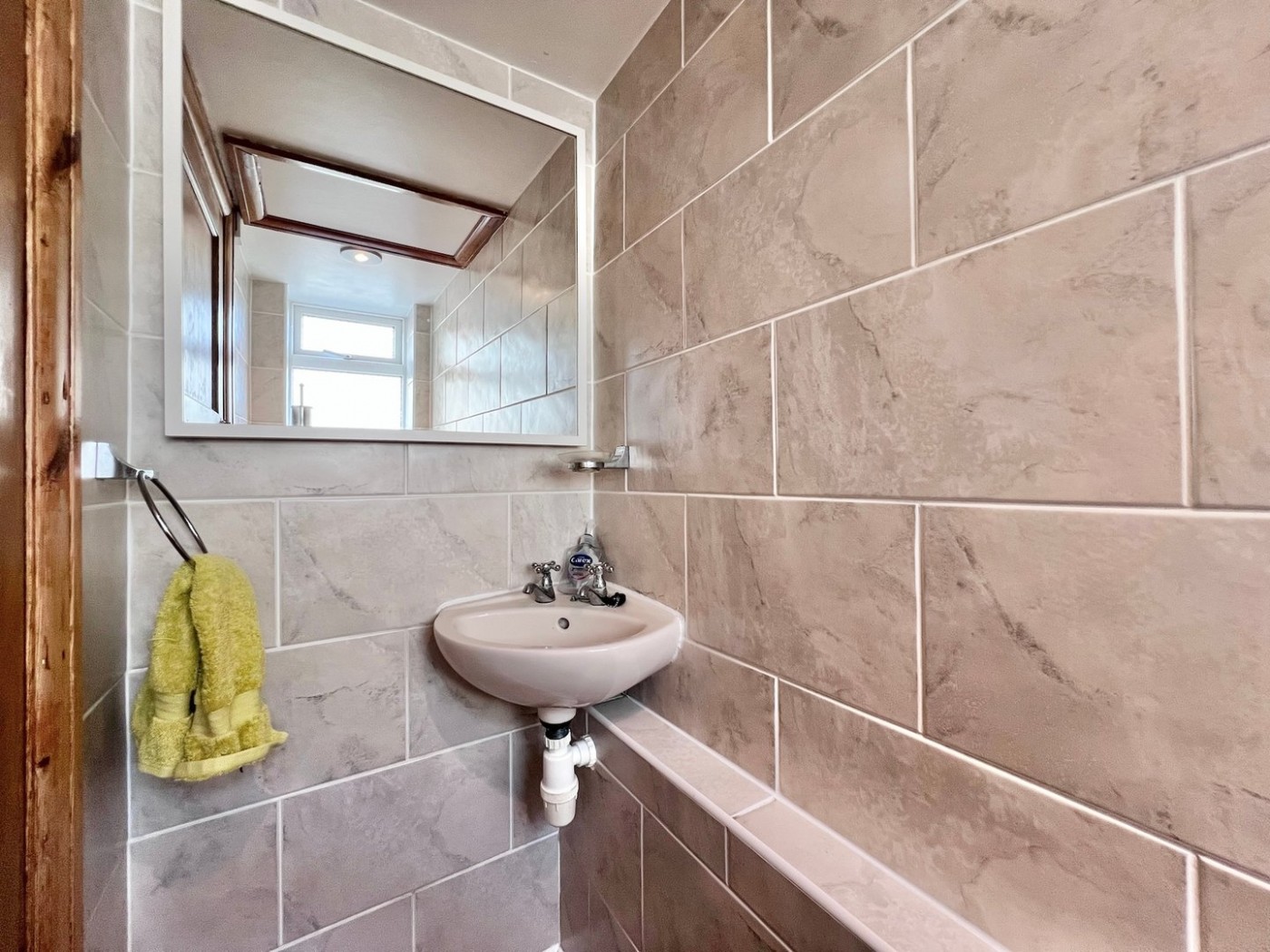 Images for White Horse Square, Hereford EAID:3282071433 BID:713703