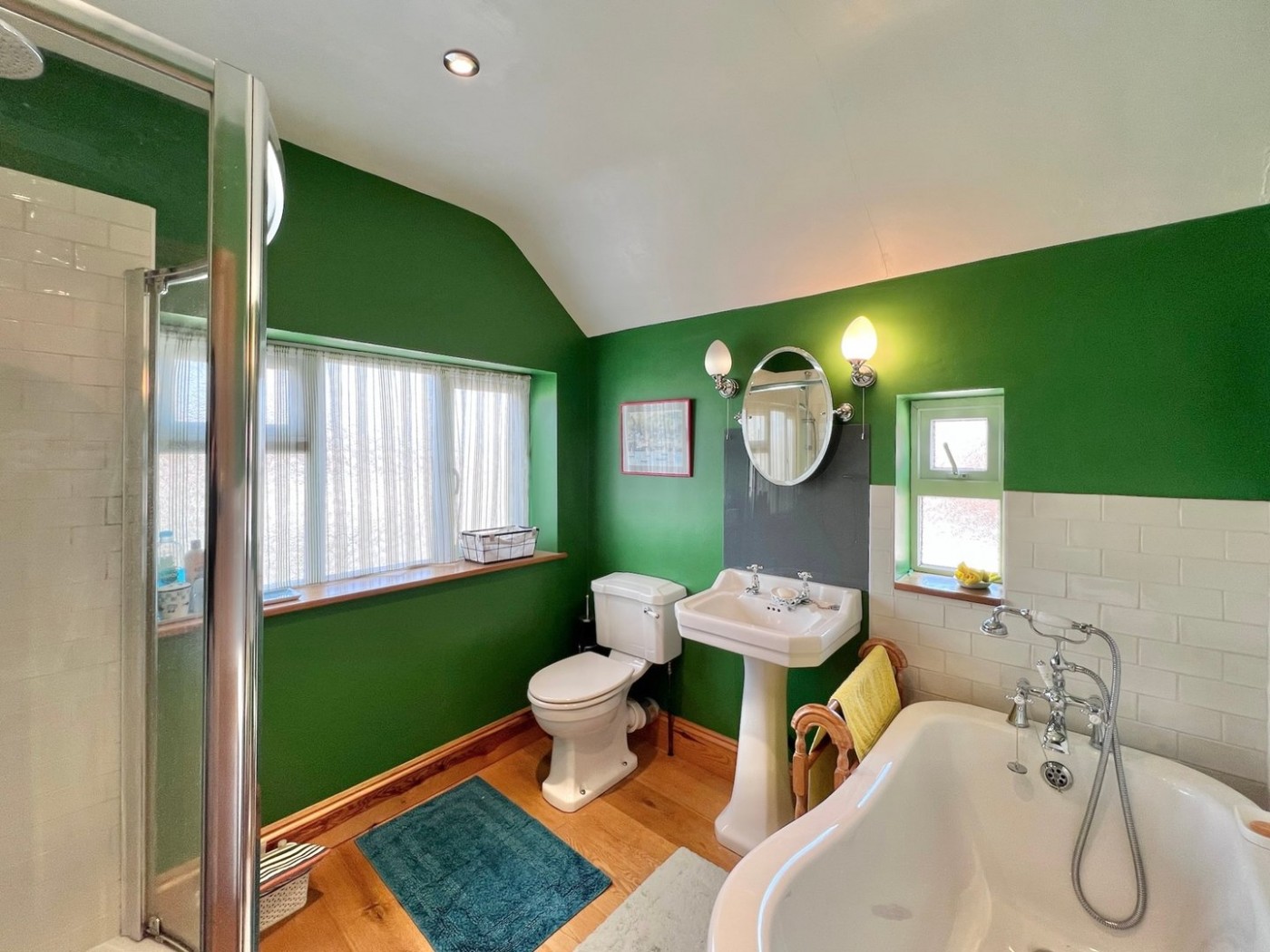 Images for White Horse Square, Hereford EAID:3282071433 BID:713703