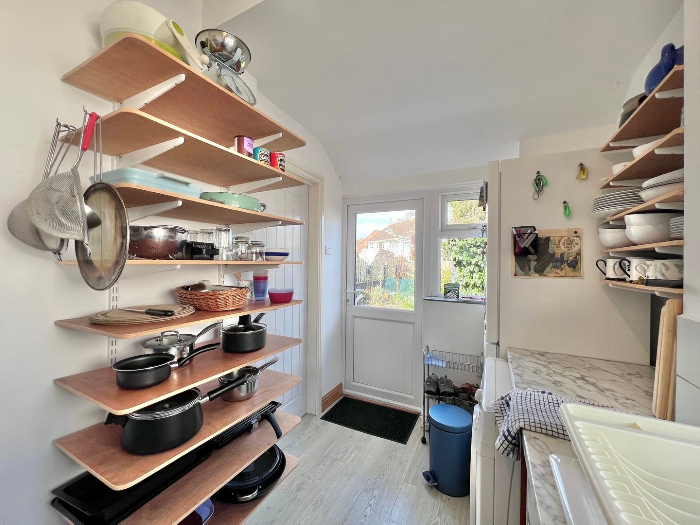 Images for White Horse Square, Hereford EAID:3282071433 BID:713703