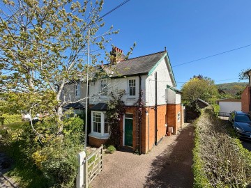 Click the photo for more details of Colwall, Malvern, Herefordshire