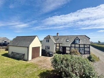 Click the photo for more details of Burghill, Hereford