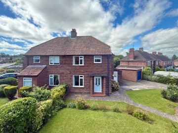 Click the photo for more details of Long Acres, Ledbury, Herefordshire