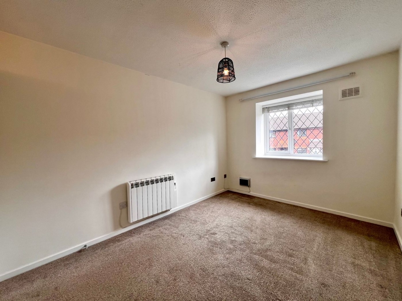 Images for Regent Gardens, Hereford EAID:3282071433 BID:713703