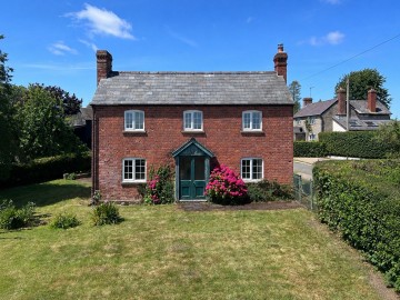 Click the photo for more details of Almeley, Hereford